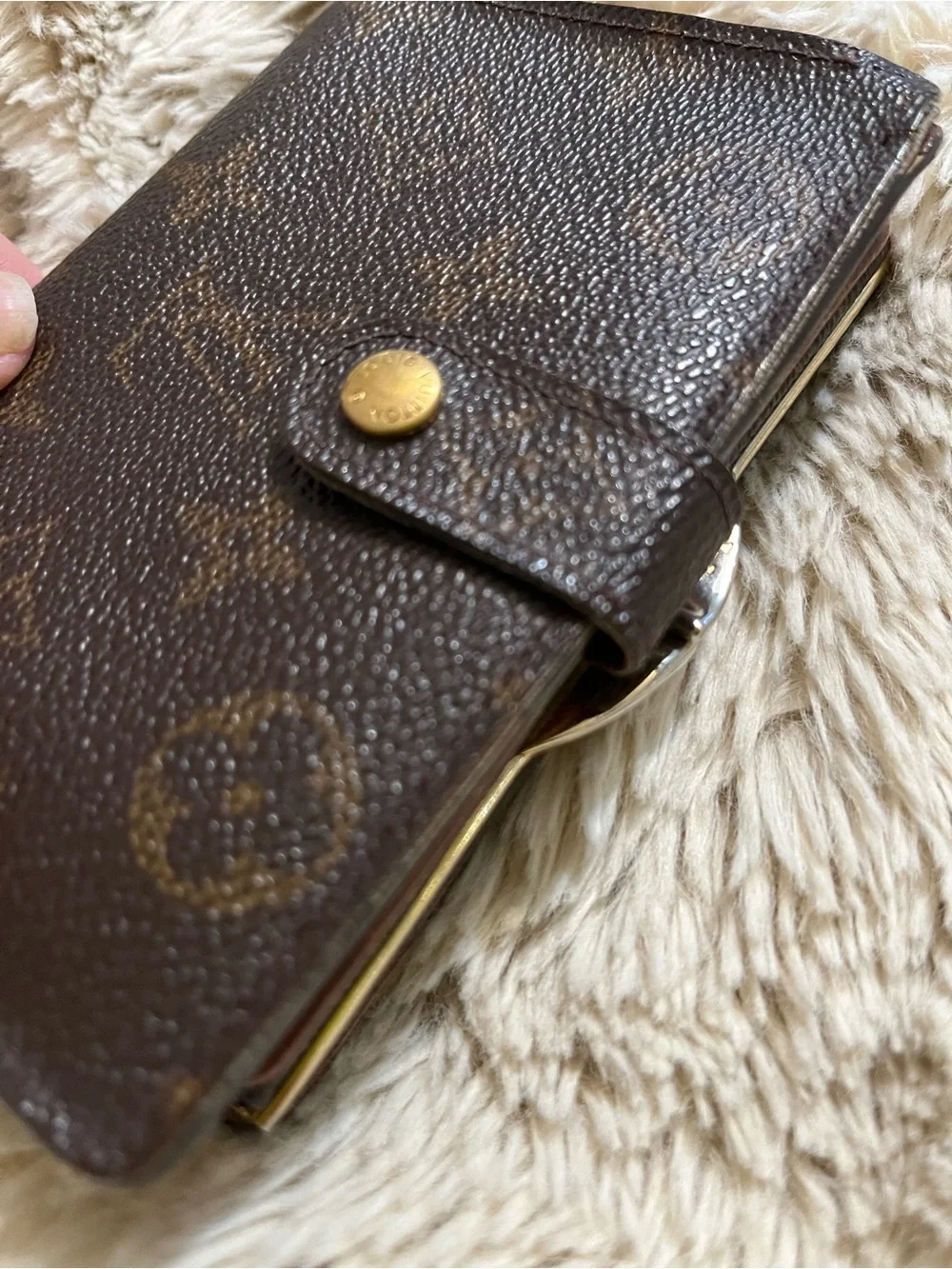 Fixer Louis Vuitton Monogram Canvas Snap Agenda in Dark Brown and Gold